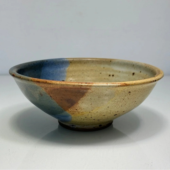 Handmade Stoneware Bowl with Native American Primitive Horse & Rider Drawing - Picture 4 of 8